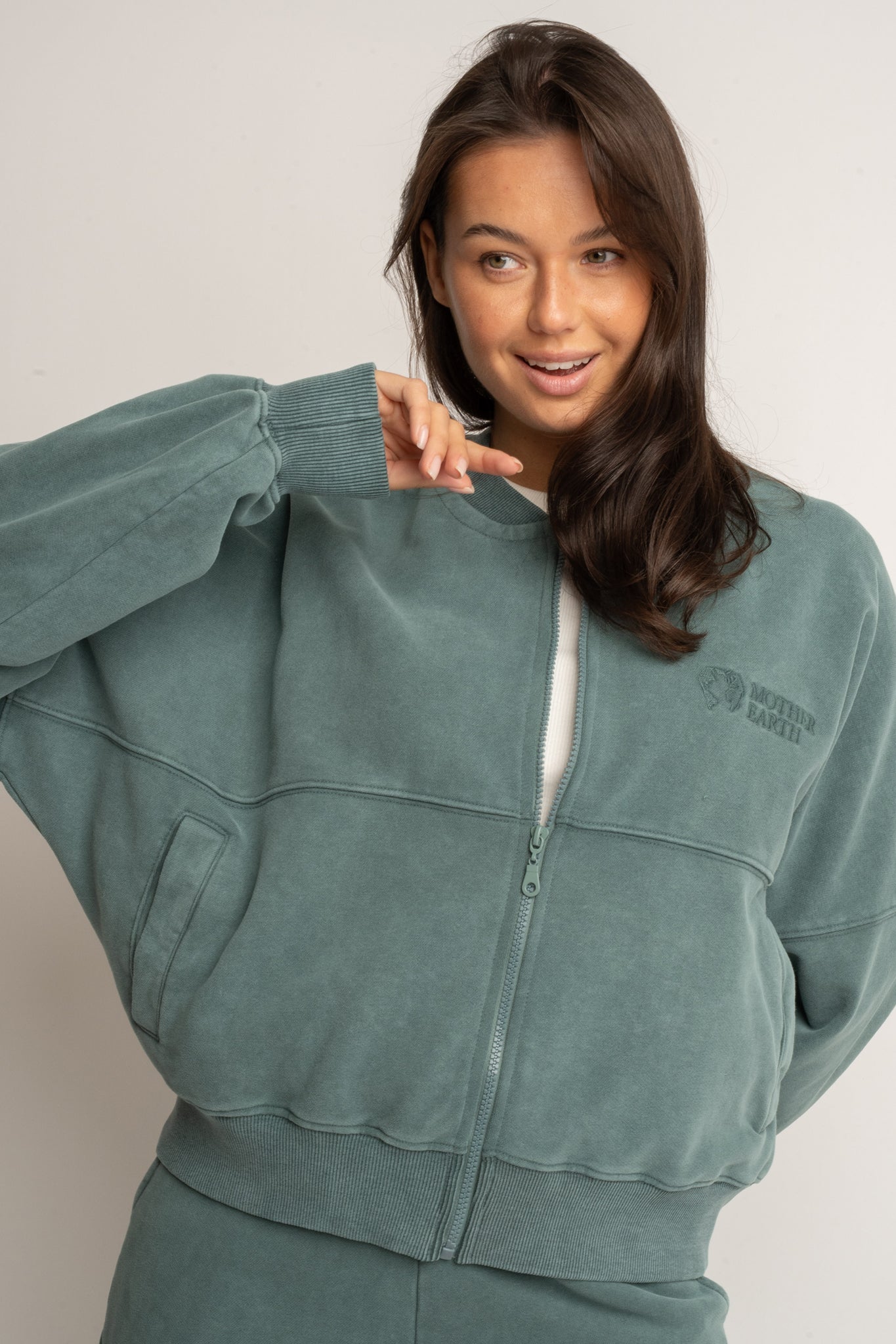 GREEN WASHED EFFECT BASEBALL SWEATSHIRT - ALESUND
