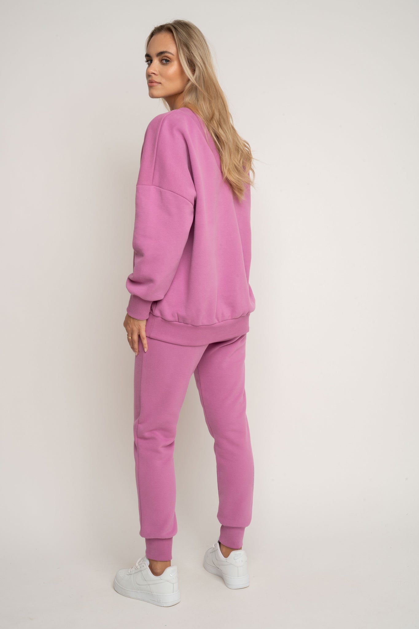 BLUZA Z DEKOLTEM OVERSIZE CUKIERKOWY RÓŻ - BISCOE