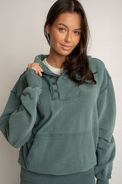 WASHED EFFECT HOODIE GREEN - KUOPIO