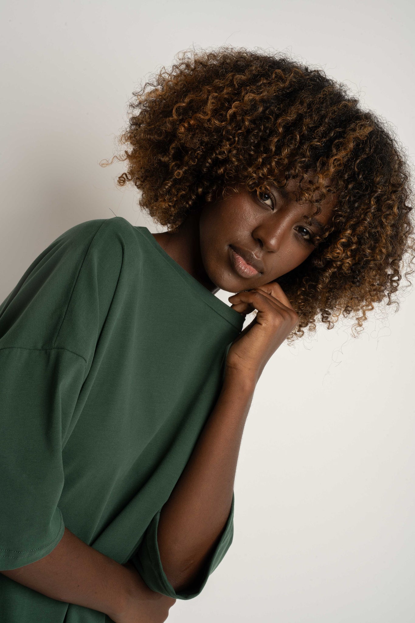 T-SHIRT OVERSIZE CIEMNOZIELONY- GENEVA