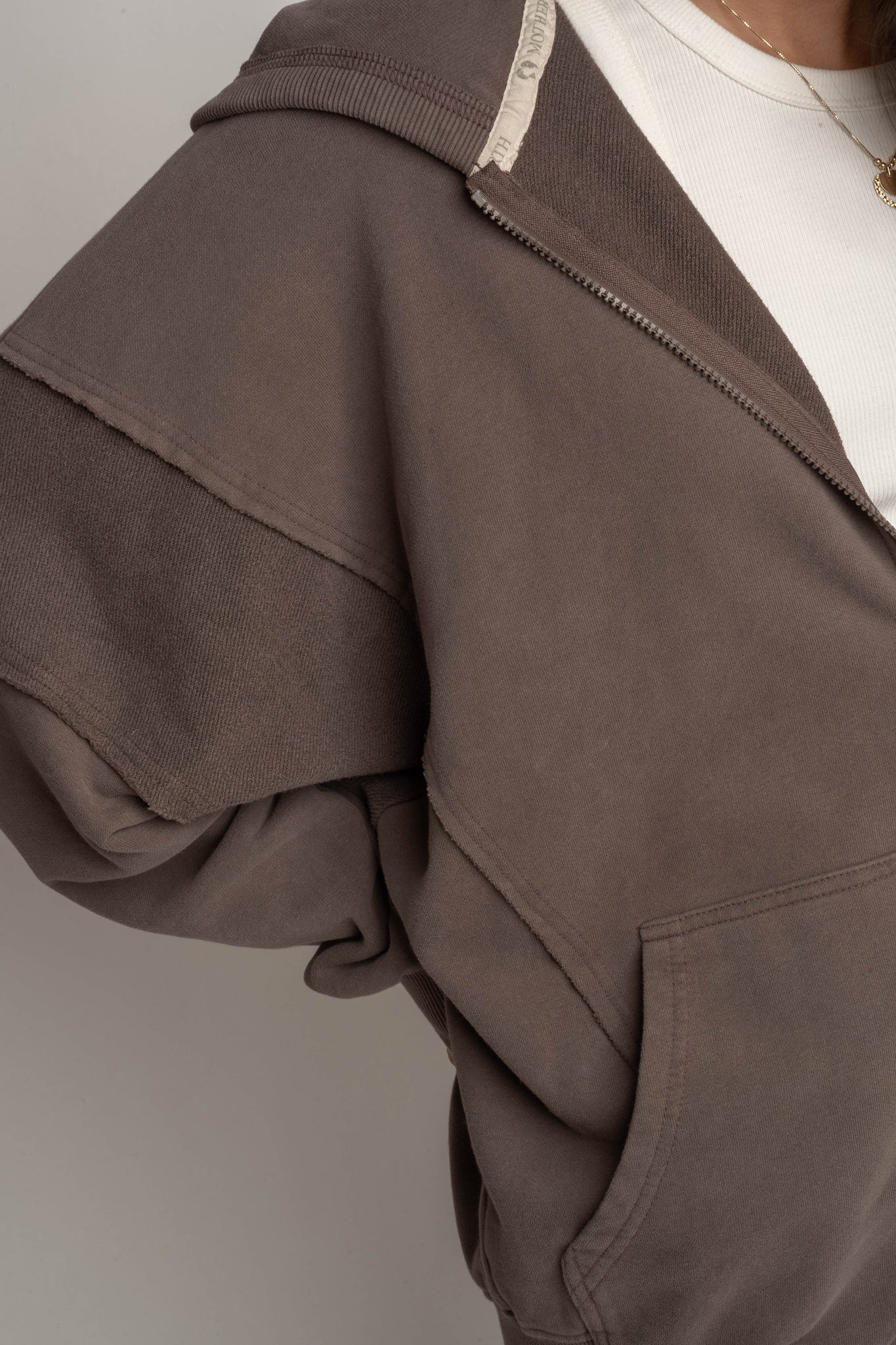 OVERSIZED HOODIE WITH WASHED EFFECT BROWN - TRONDHEIM