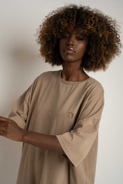OVERSIZED T-SHIRT WITH A DELICATE WASH EFFECT, BEIGE - KOMODO