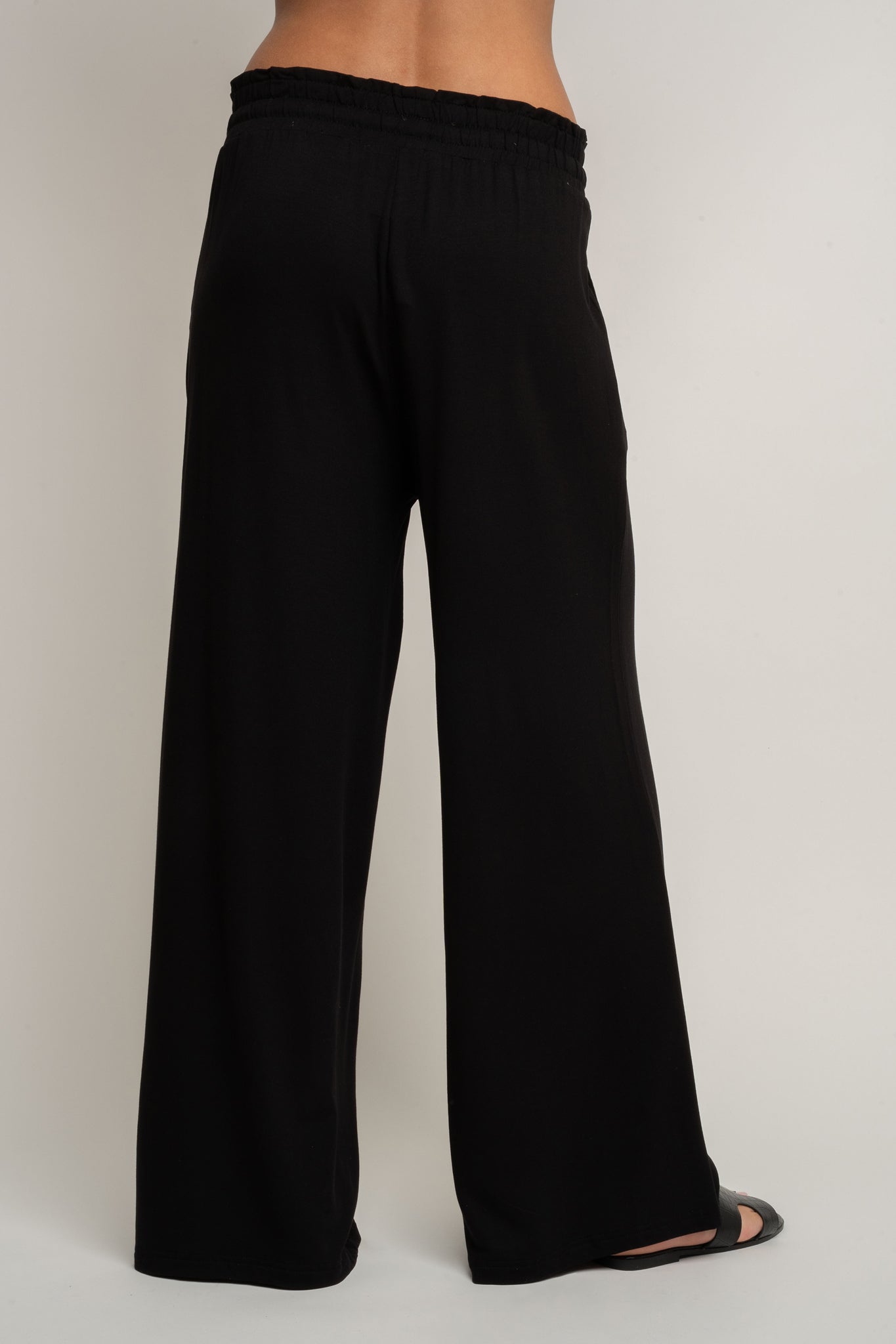 WOMEN'S VISCOSE TROUSERS BLACK - ELYSIA
