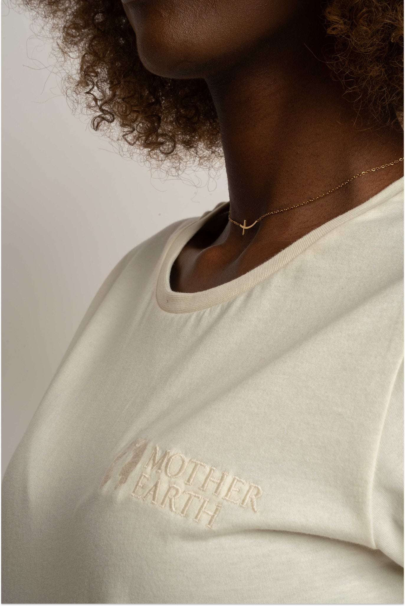 WOMEN'S CREAM T-SHIRT - SALINA