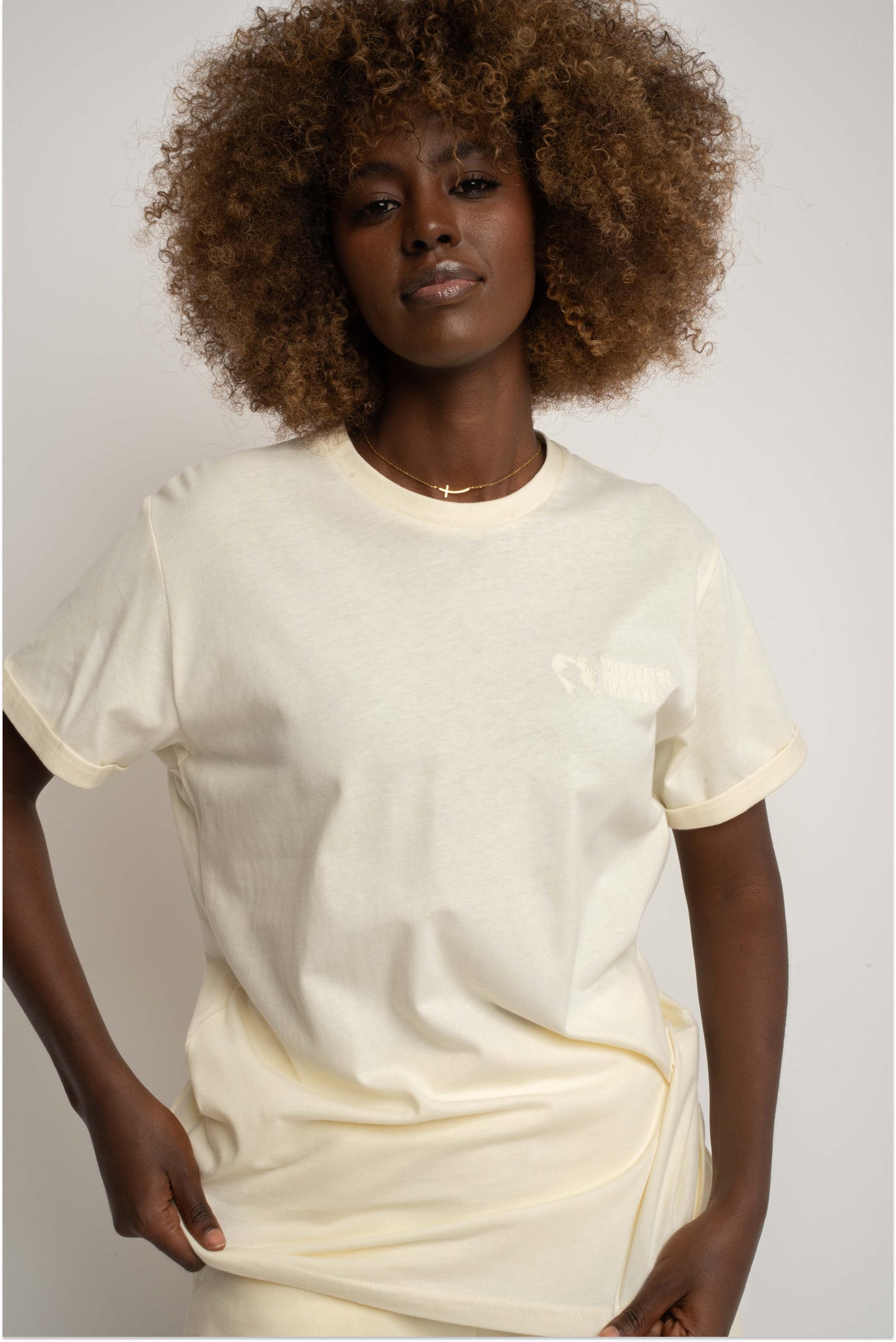 WOMEN'S CREAM T-SHIRT - TULUM