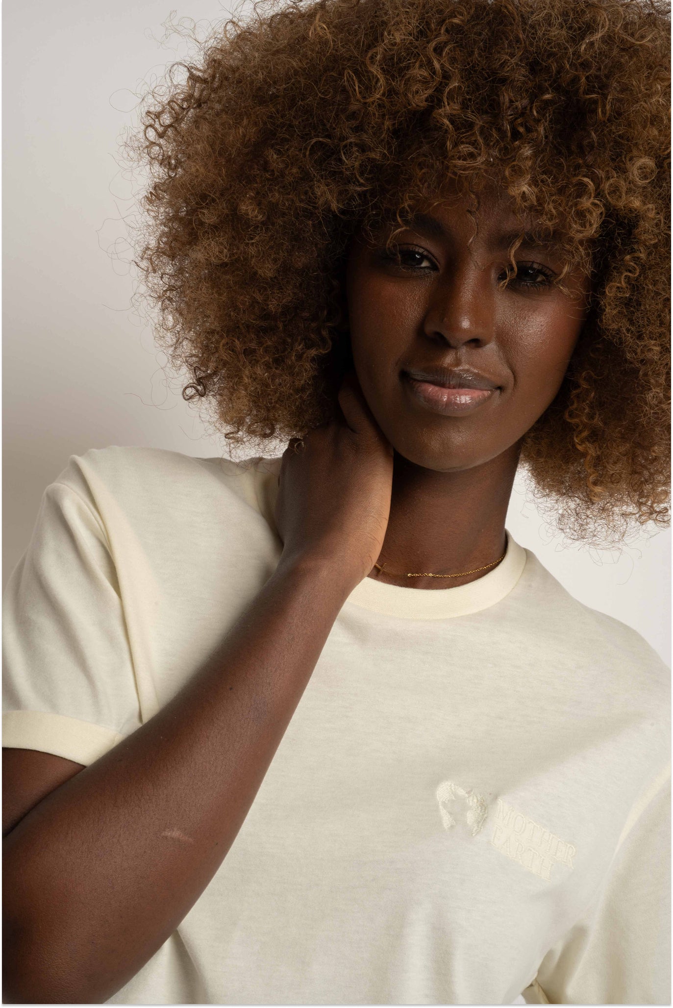 WOMEN'S CREAM T-SHIRT - TULUM