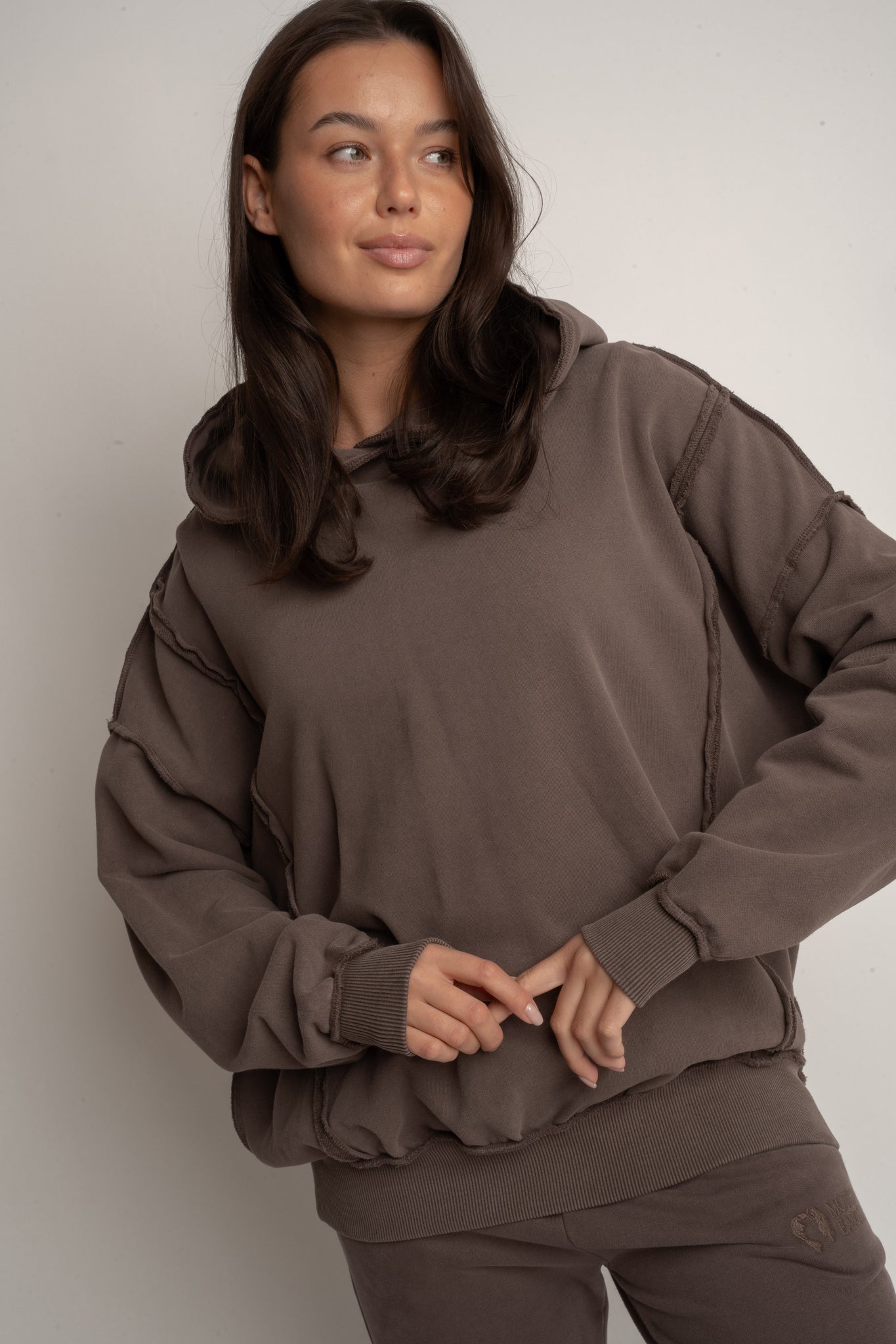 OVERSIZED WASHED EFFECT HOODIE BROWN - OSLO