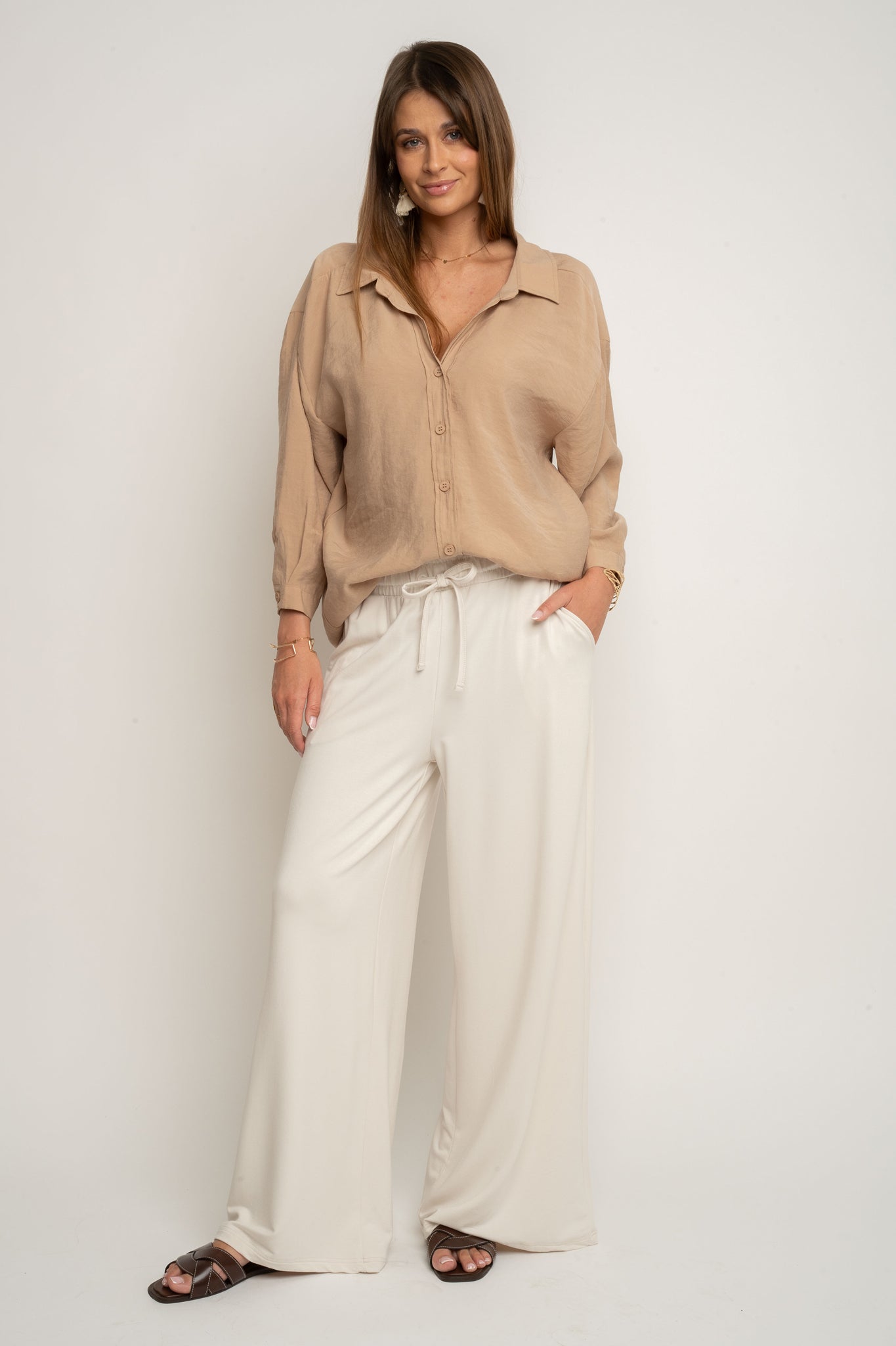 WOMEN'S ECRU VISCOSE TROUSERS - ELYSIA