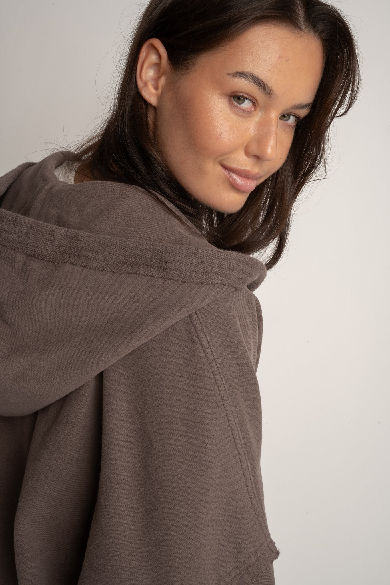 WASHED EFFECT HOODIE BROWN - LIMFJORD