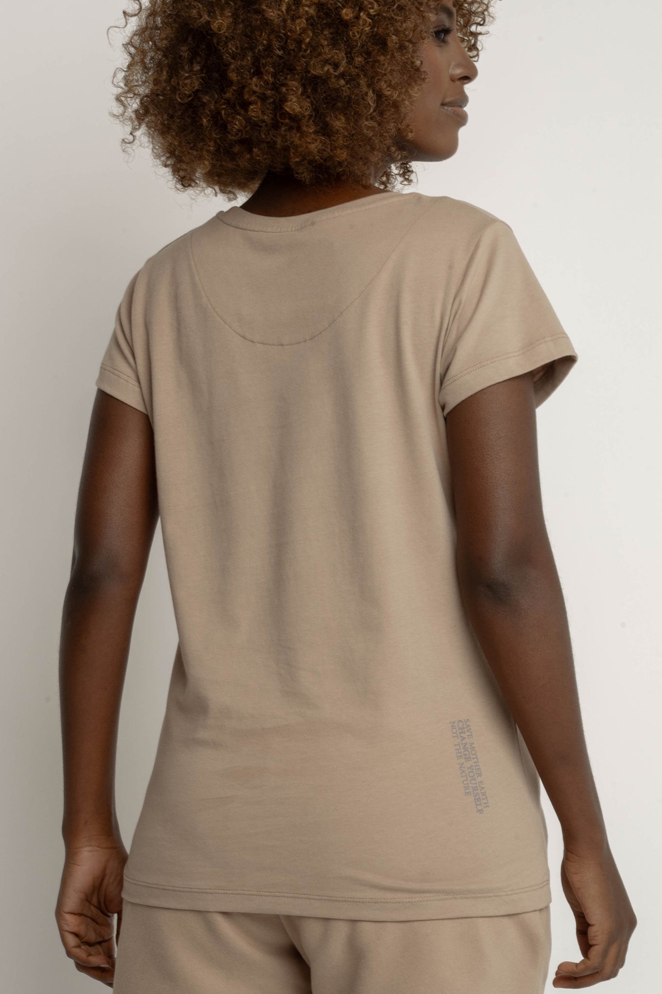 WOMEN'S LIGHT BROWN T-SHIRT - SALINA