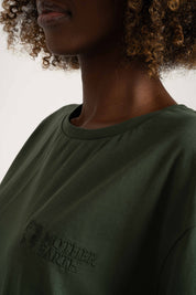 T-SHIRT OVERSIZE Z DELIKATNYM EFEKTEM SPRANIA ZIELONY - OYSTER