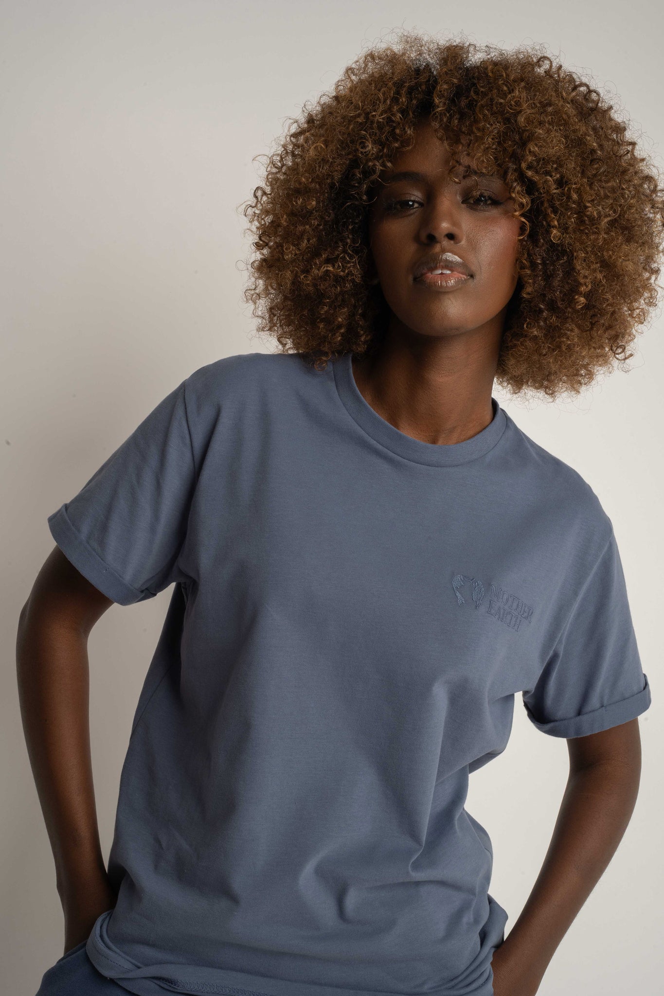 WOMEN'S NAVY T-SHIRT - TULUM