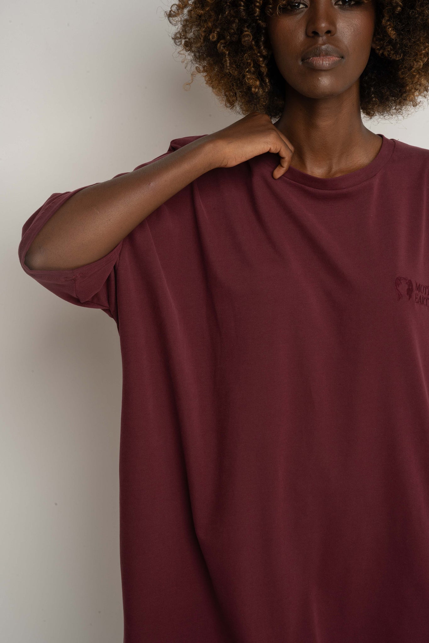 T-SHIRT OVERSIZE BORDOWY - GENEVA