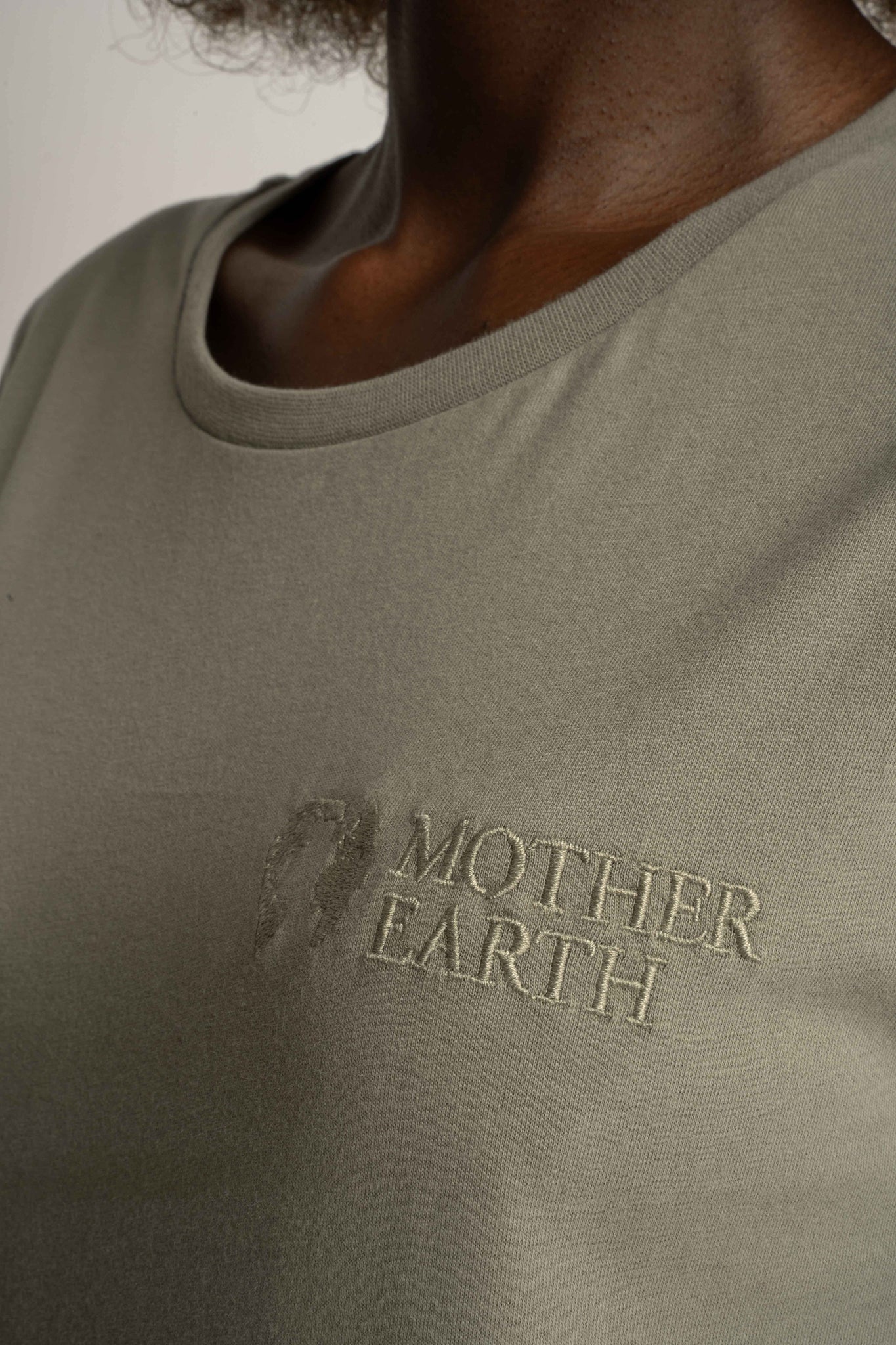 WOMEN'S WHITE T-SHIRT - SALINA
