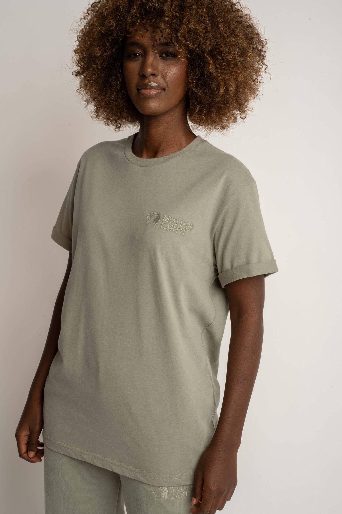 WOMEN'S GREEN T-SHIRT - TULUM