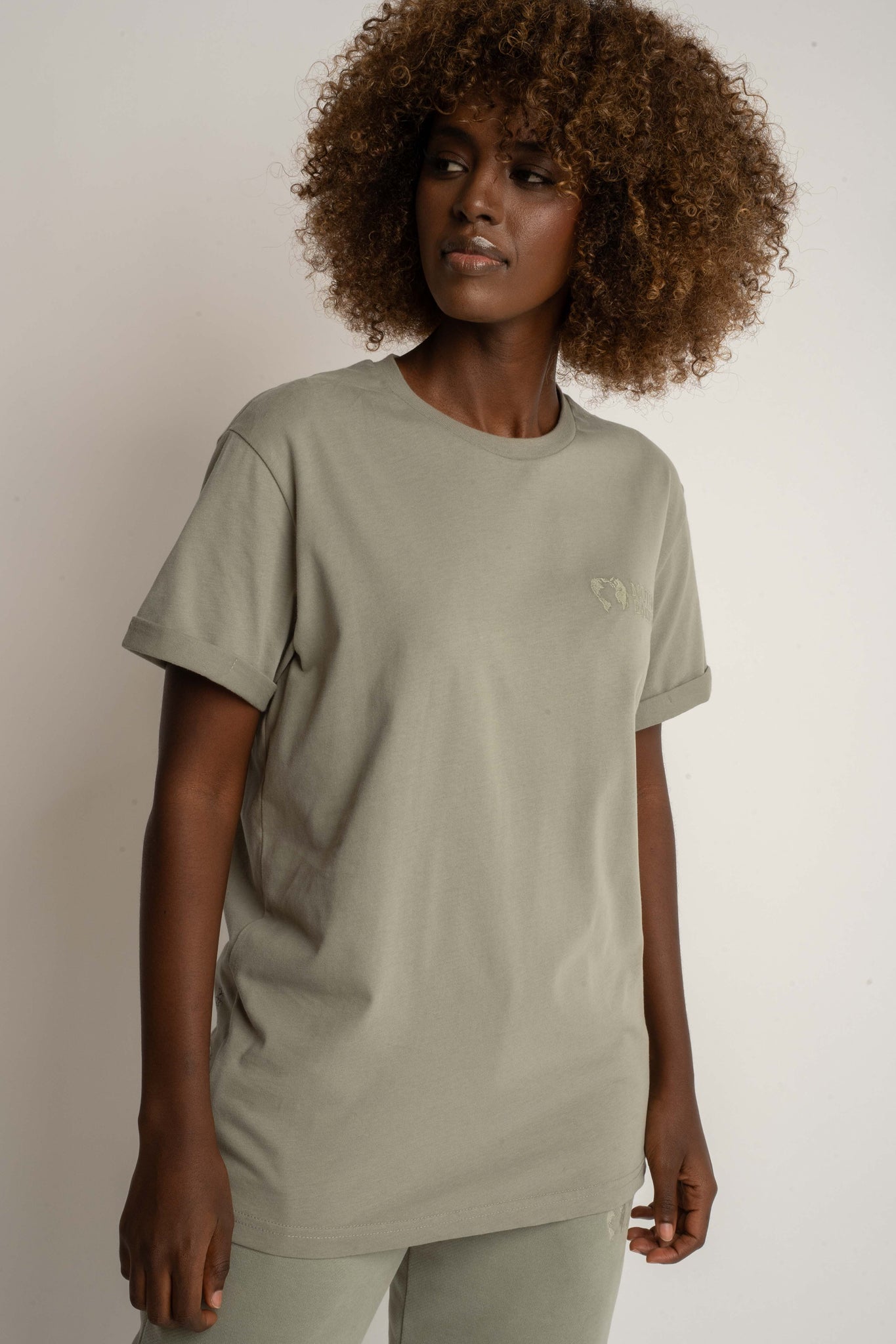 WOMEN'S GREEN T-SHIRT - TULUM