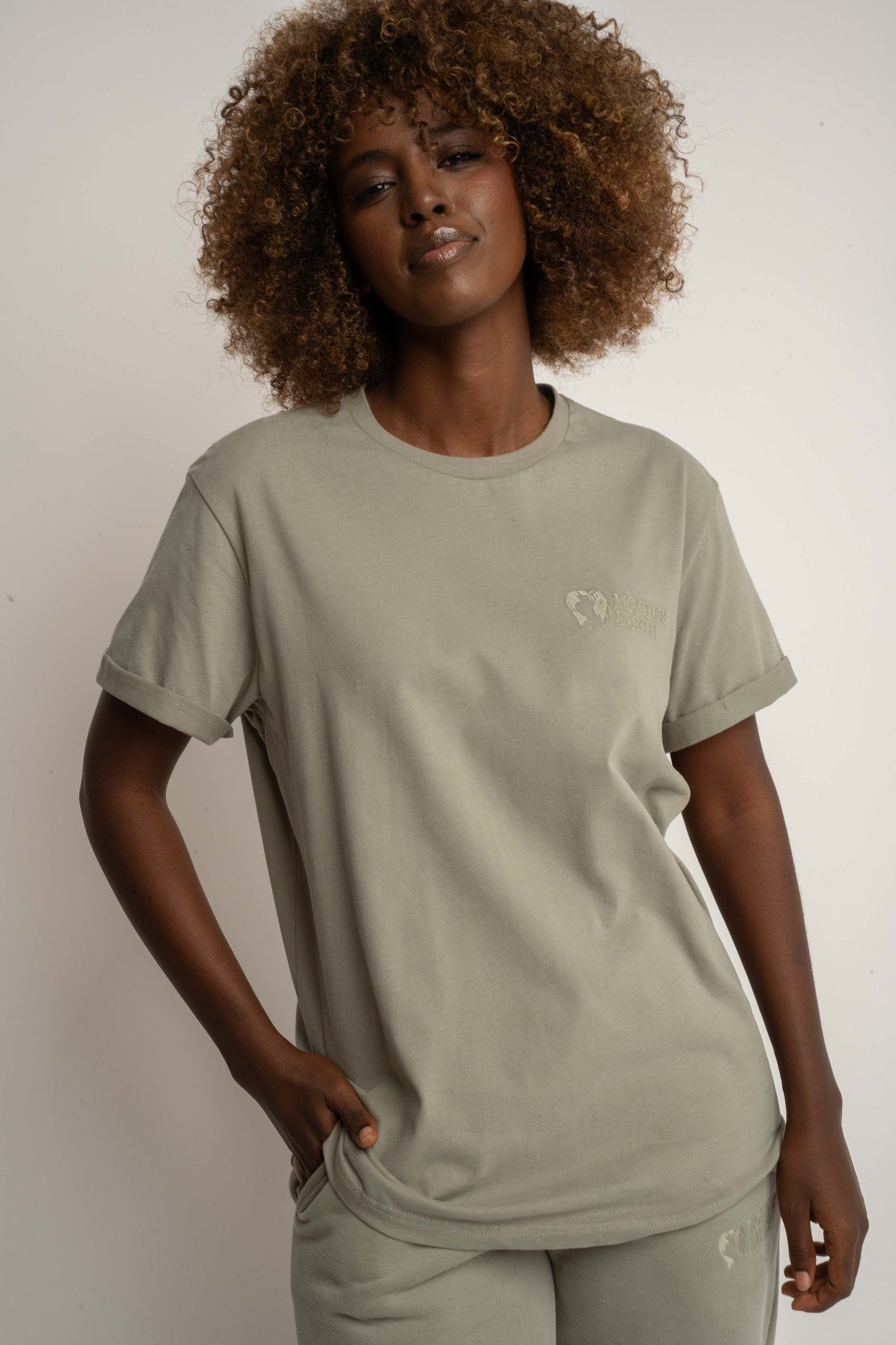 WOMEN'S GREEN T-SHIRT - TULUM