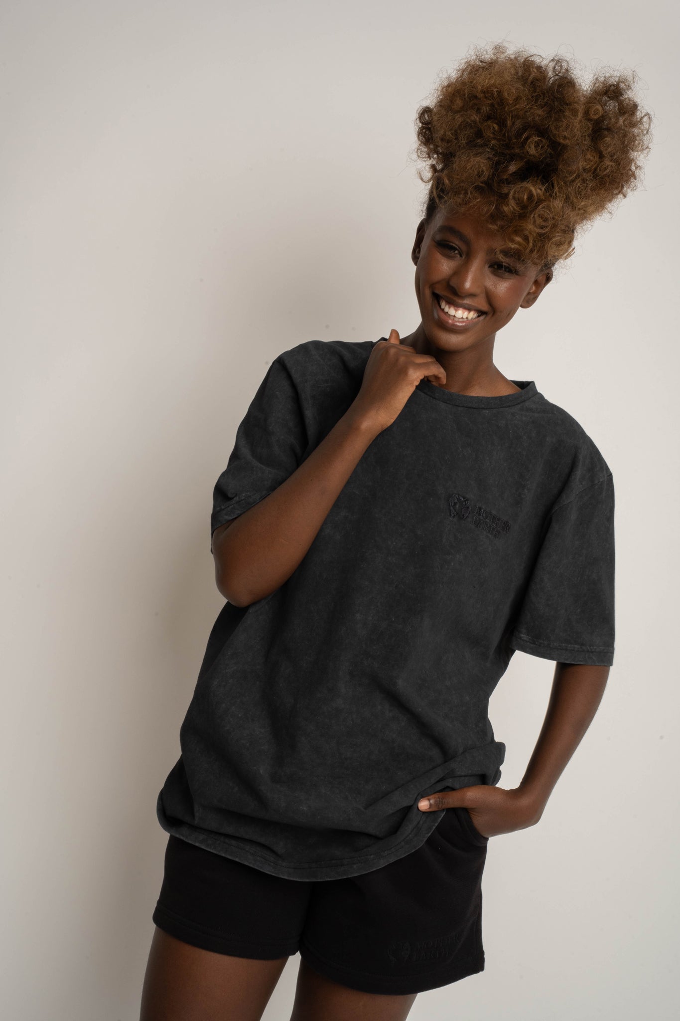 WASHED BLACK T-SHIRT - TAHOE