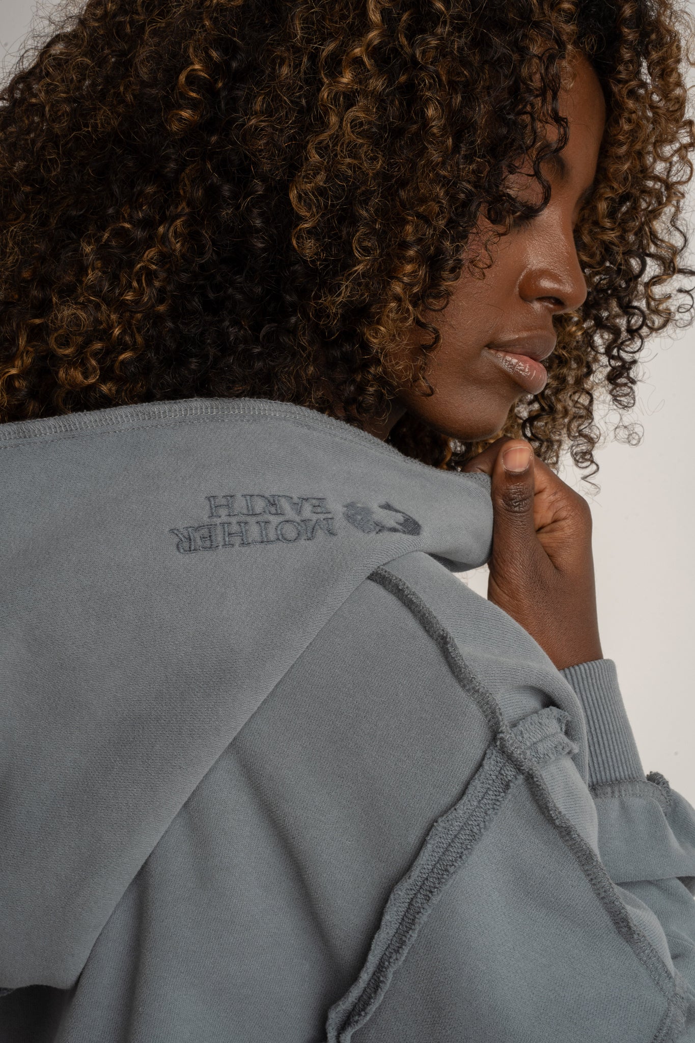 OVERSIZE WASHED SWEATSHIRT IN ANTHRACITE - OSLO