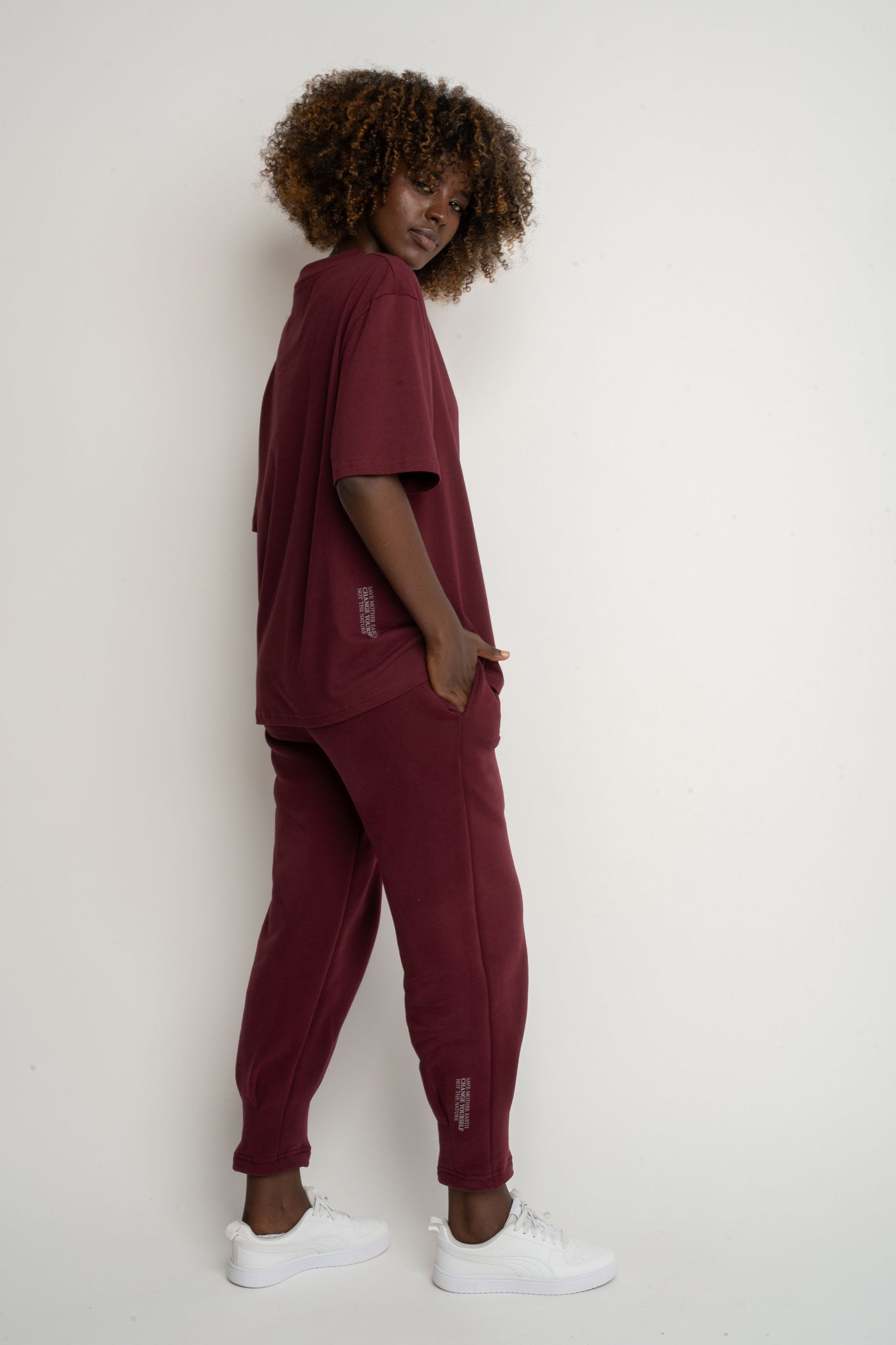 Women's Burgundy T-SHIRT - OYSTER