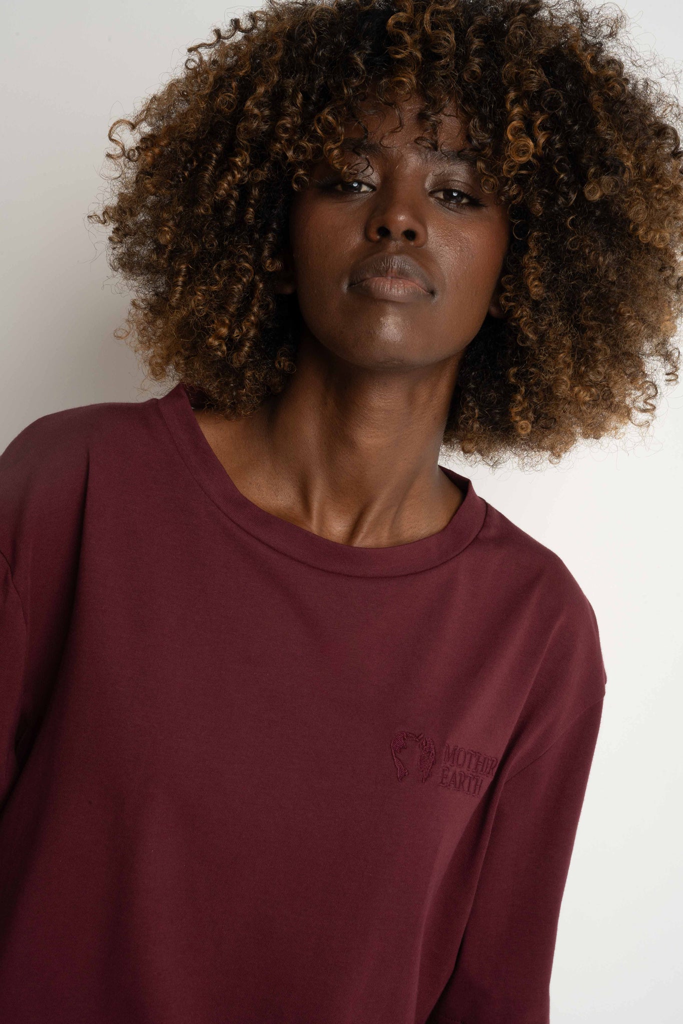 Women's Burgundy T-SHIRT - OYSTER