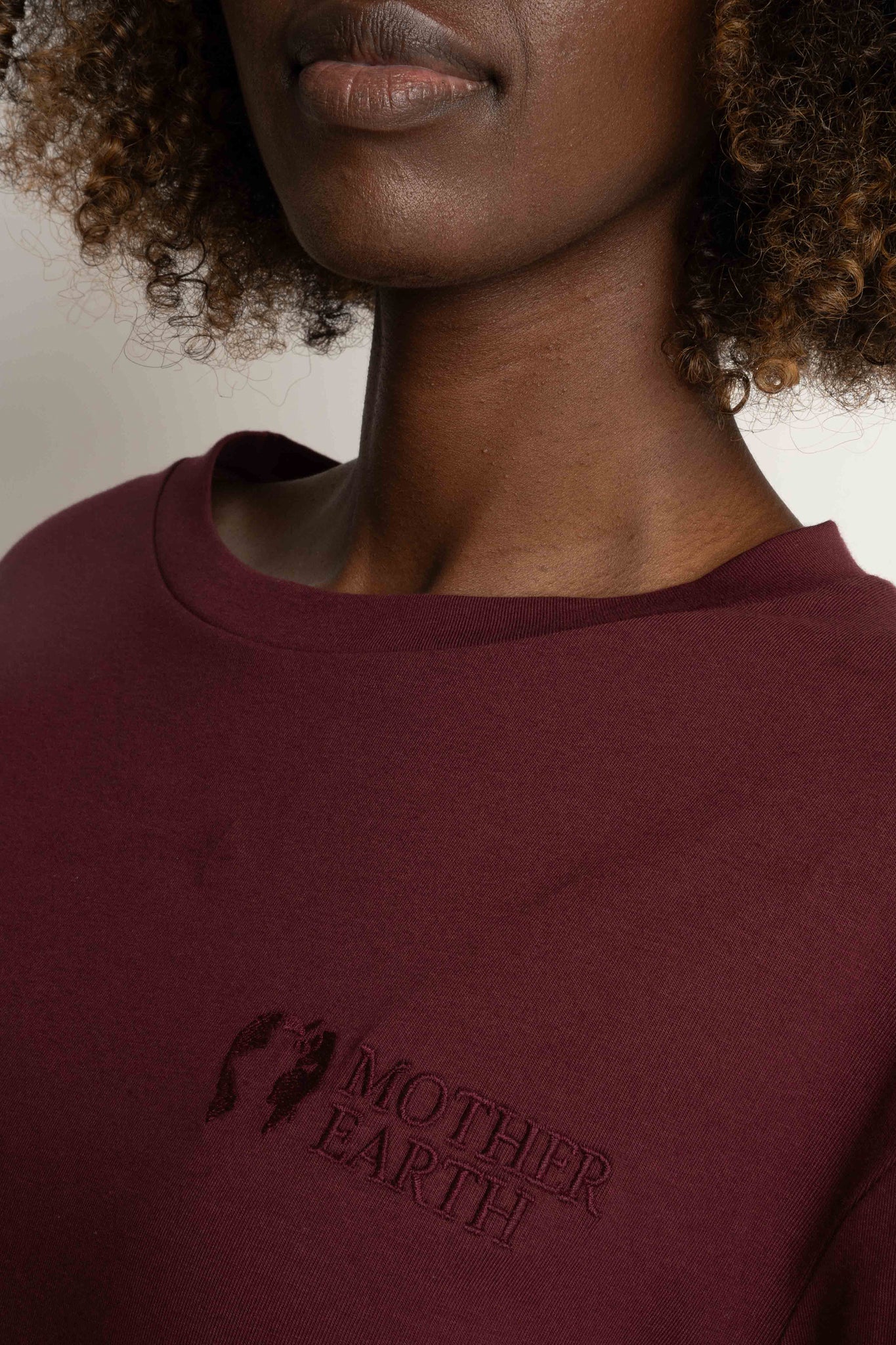 Women's Burgundy T-SHIRT - OYSTER