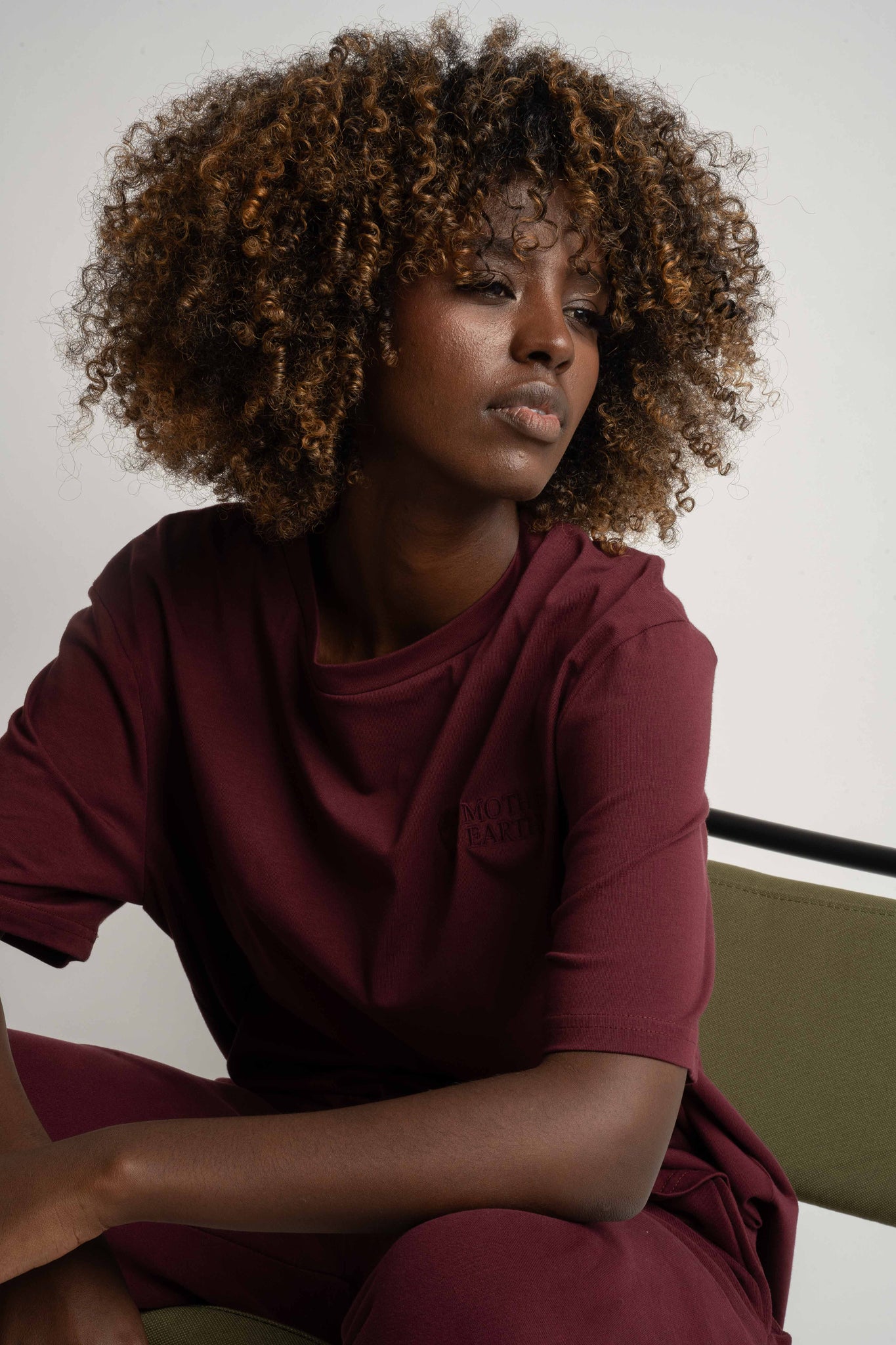 Women's Burgundy T-SHIRT - OYSTER