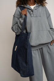 TORBA TYPU SHOPPER BAG W KOLORZE CIEMNEGO JEANSU - ADALAR