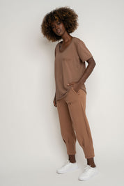 OVERSIZED T-SHIRT WITH A SUBSTANTIAL WASH EFFECT, BROWN - NUSA
