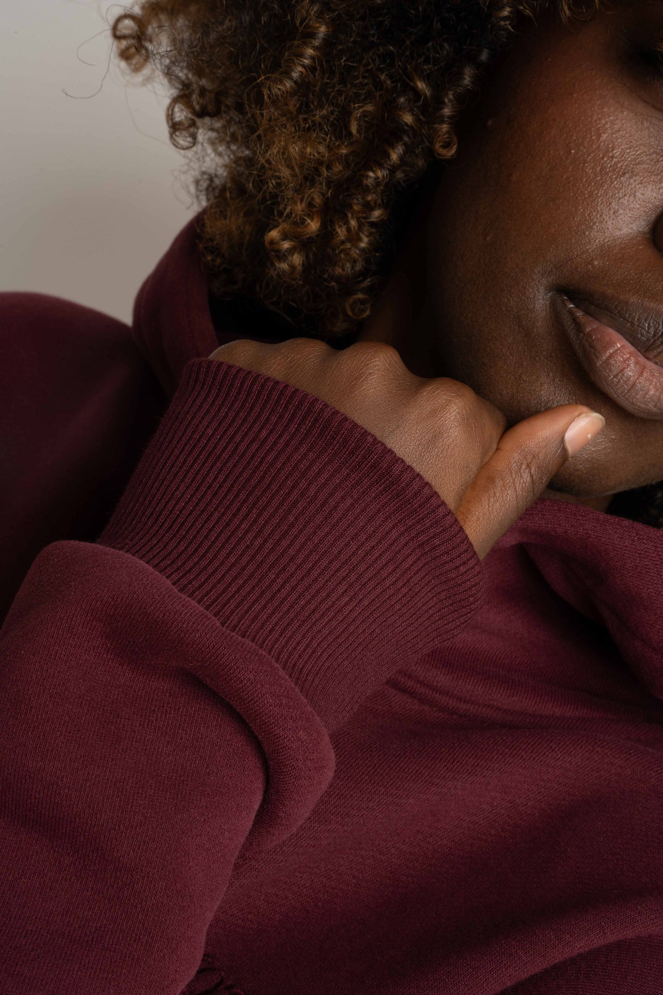 Burgundy Hoodie - MOHELI