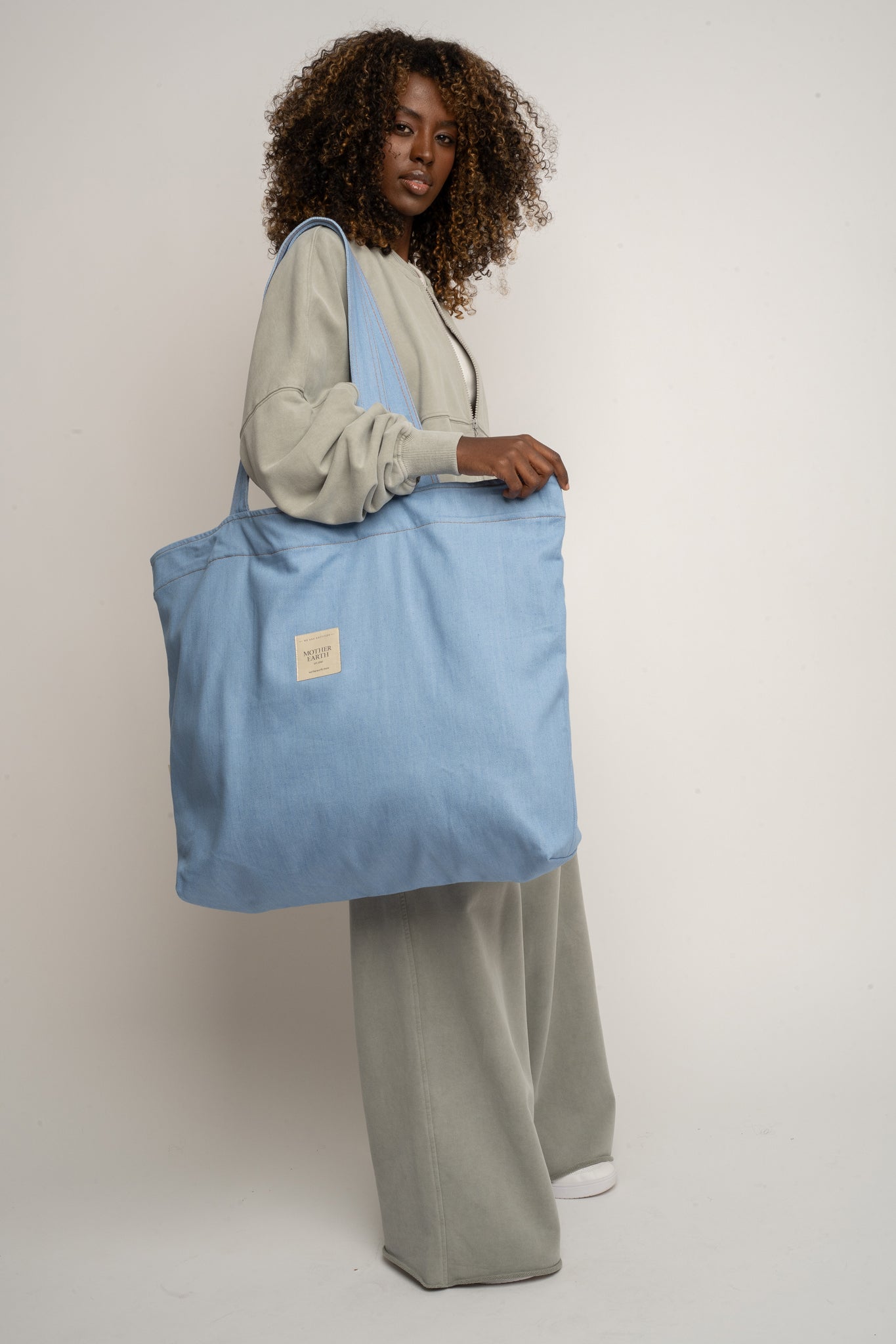 TORBA TYPU SHOPPER BAG W KOLORZE JASNEGO JEANSU  - ADALAR