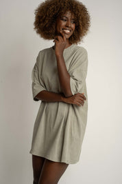 T-SHIRT OVERSIZE Z EFEKTEM WASHED OLIWKOWY - COMO