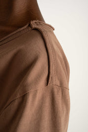 OVERSIZED T-SHIRT WITH A SUBSTANTIAL WASH EFFECT, BROWN - NUSA