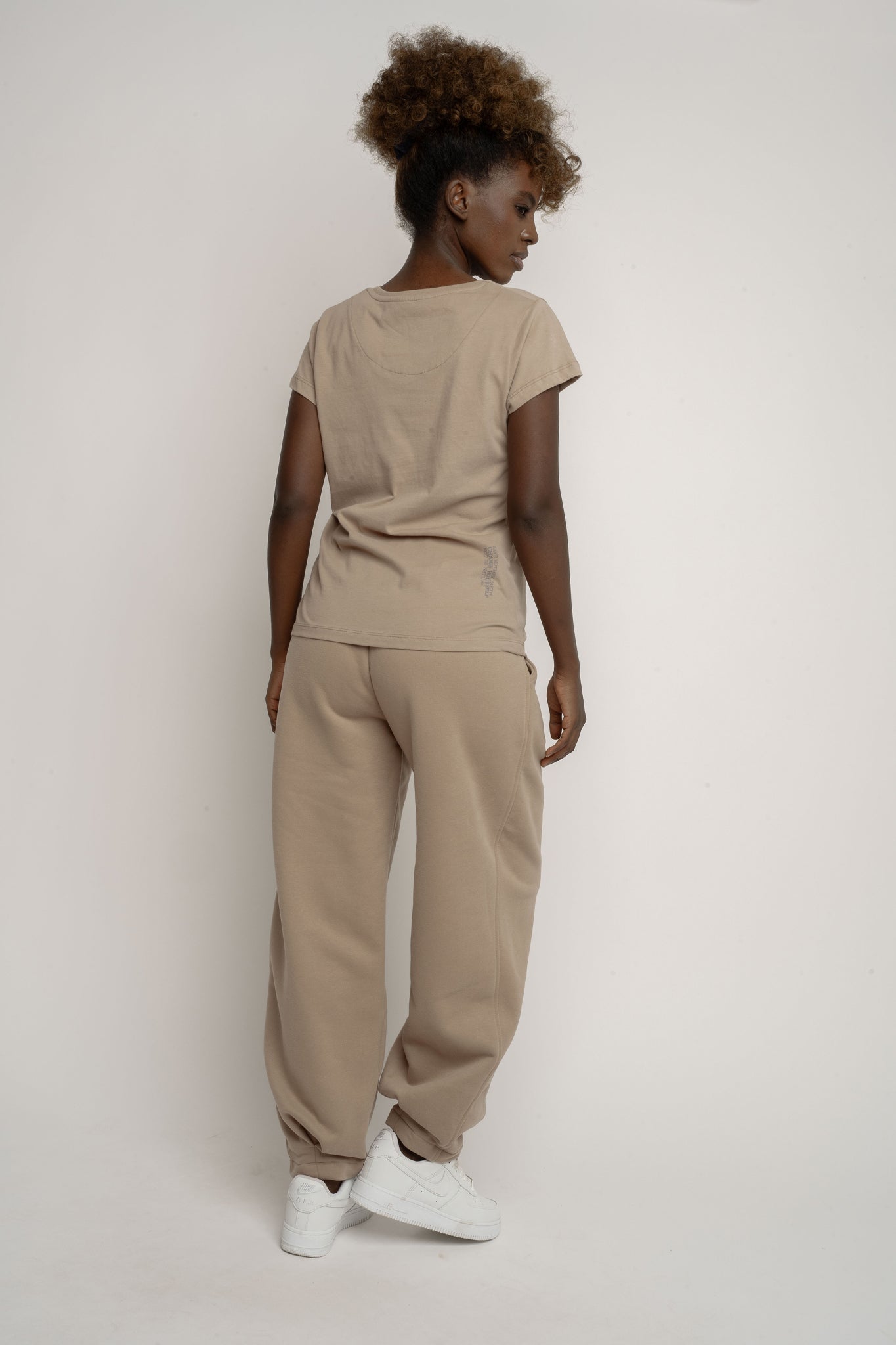 LIGHT BROWN SWEATPANTS - TIBET