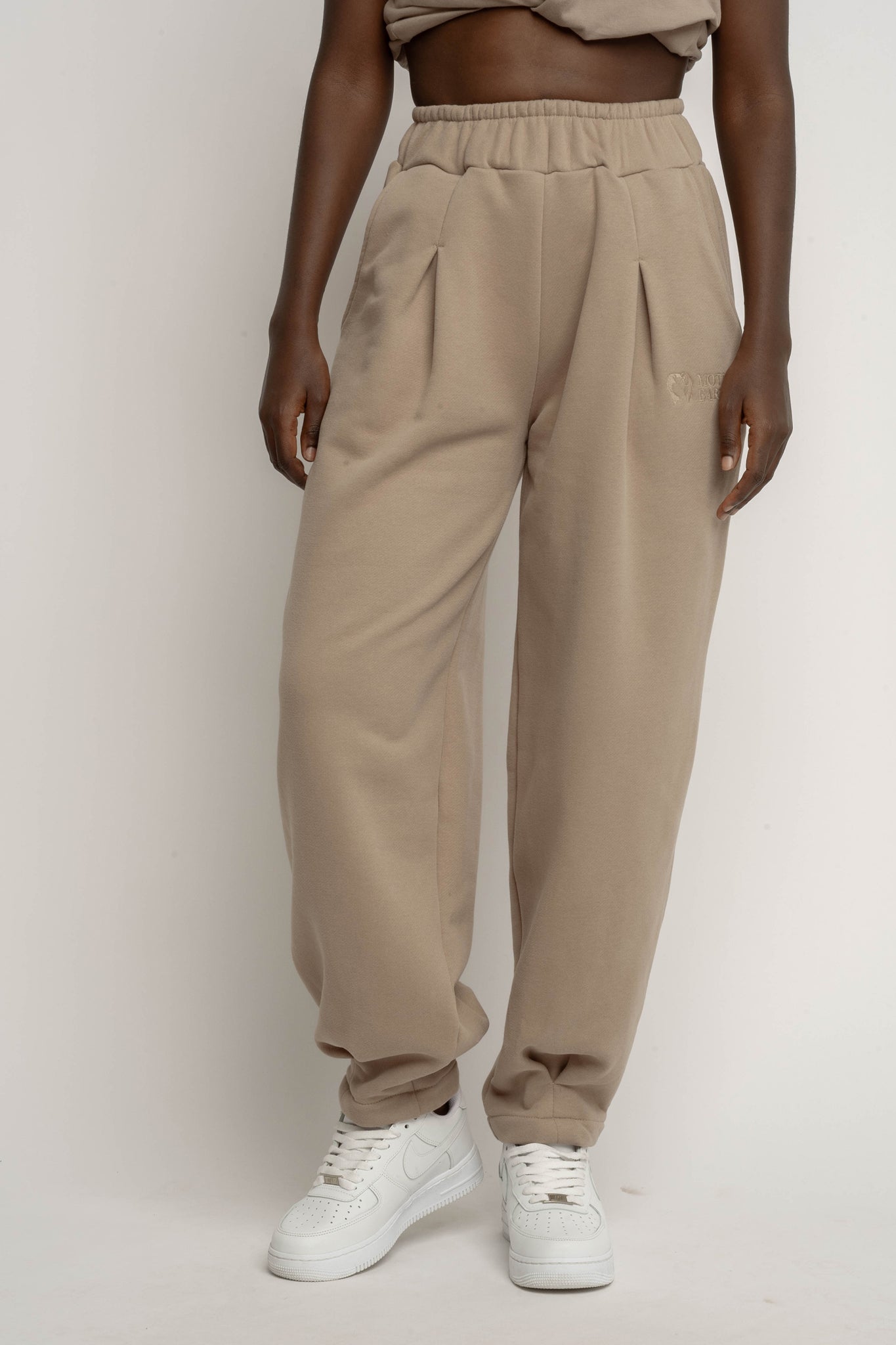 LIGHT BROWN SWEATPANTS - TIBET