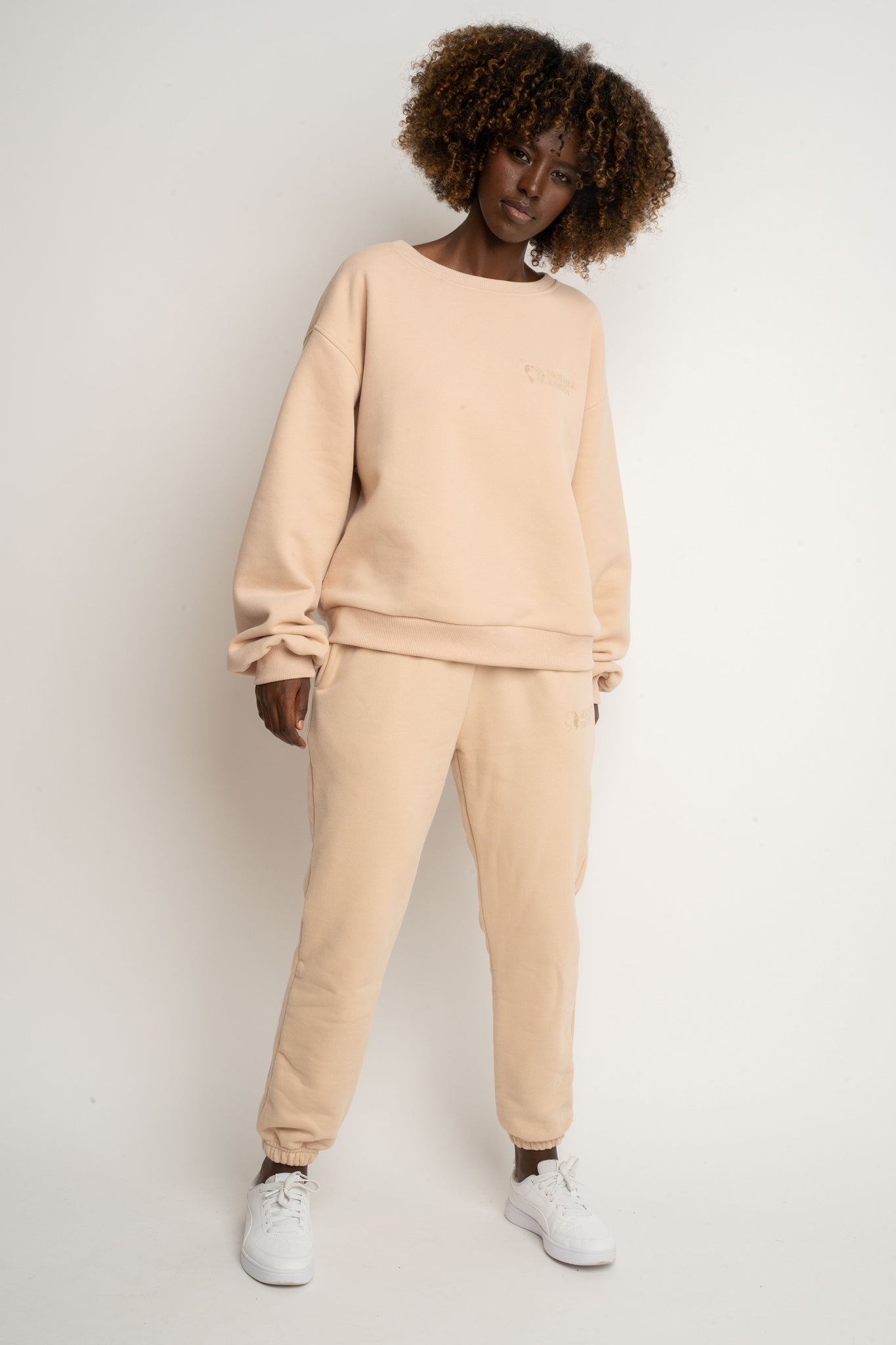 BLUZA TYPU CREWNECK BEŻOWA - COMINO