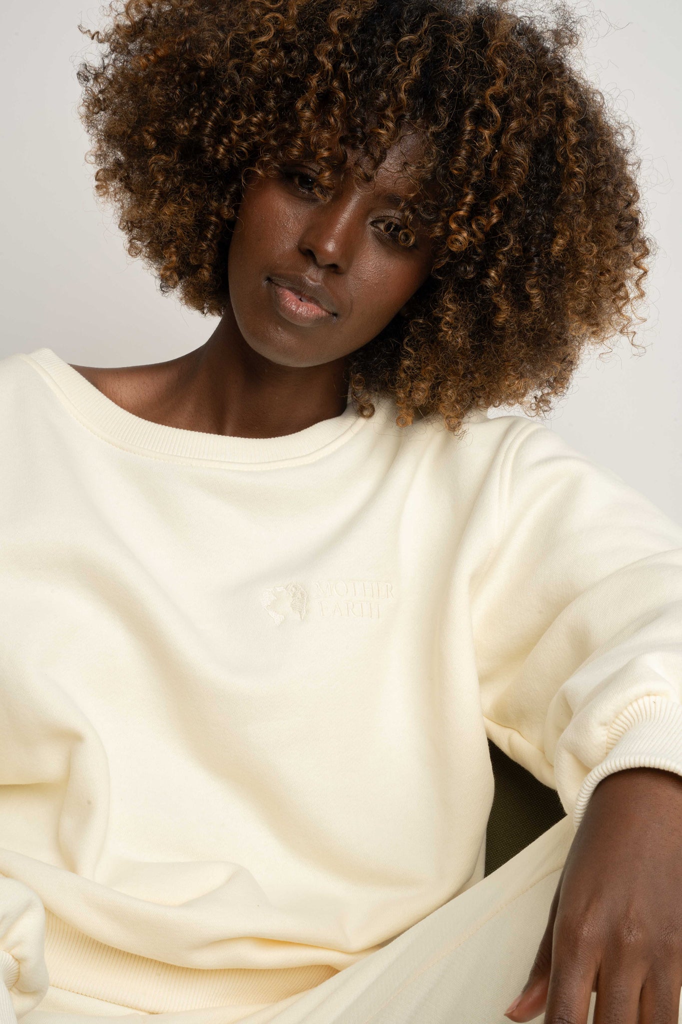 CREWNECK ECRU SWEATSHIRT - COMINO
