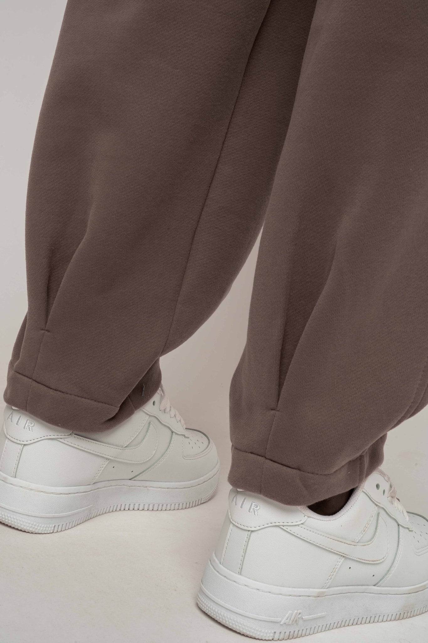 CAPPUCCINO SWEATPANTS - TYBET