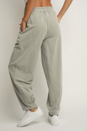 SPODNIE DRESOWE O KROJU BALLOON FIT Z EFEKTEM WASHED OLIWKOWE - RIBE TALL