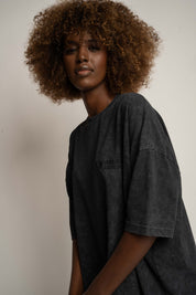 T-SHIRT OVERSIZE Z EFEKTEM WASHED CZARNY - COMO