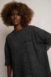 T-SHIRT OVERSIZE Z EFEKTEM WASHED CZARNY - COMO