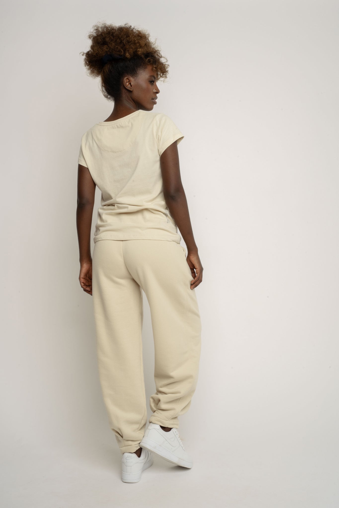 LIGHT BEIGE SWEATPANTS - TYBET