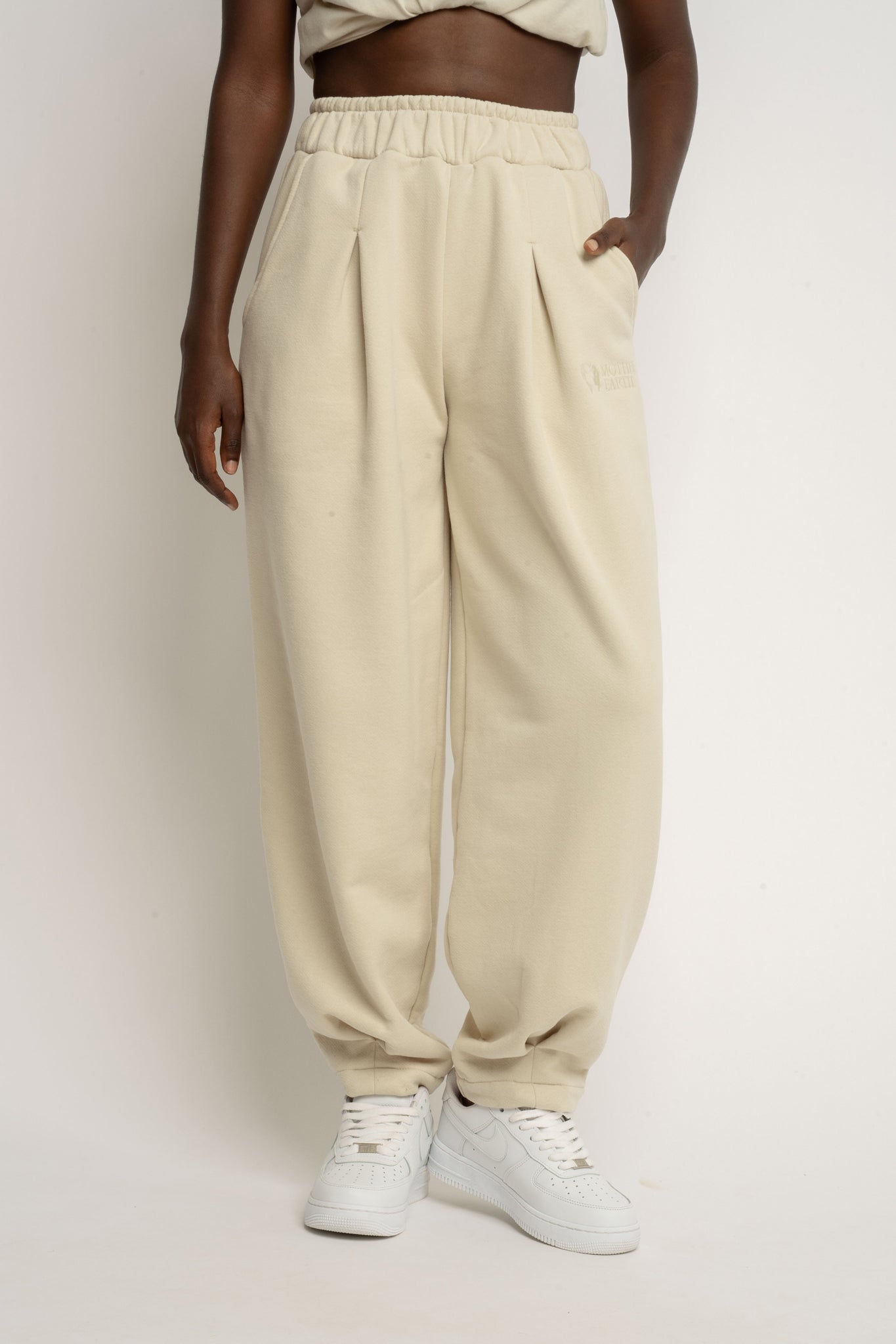 LIGHT BEIGE SWEATPANTS - TYBET