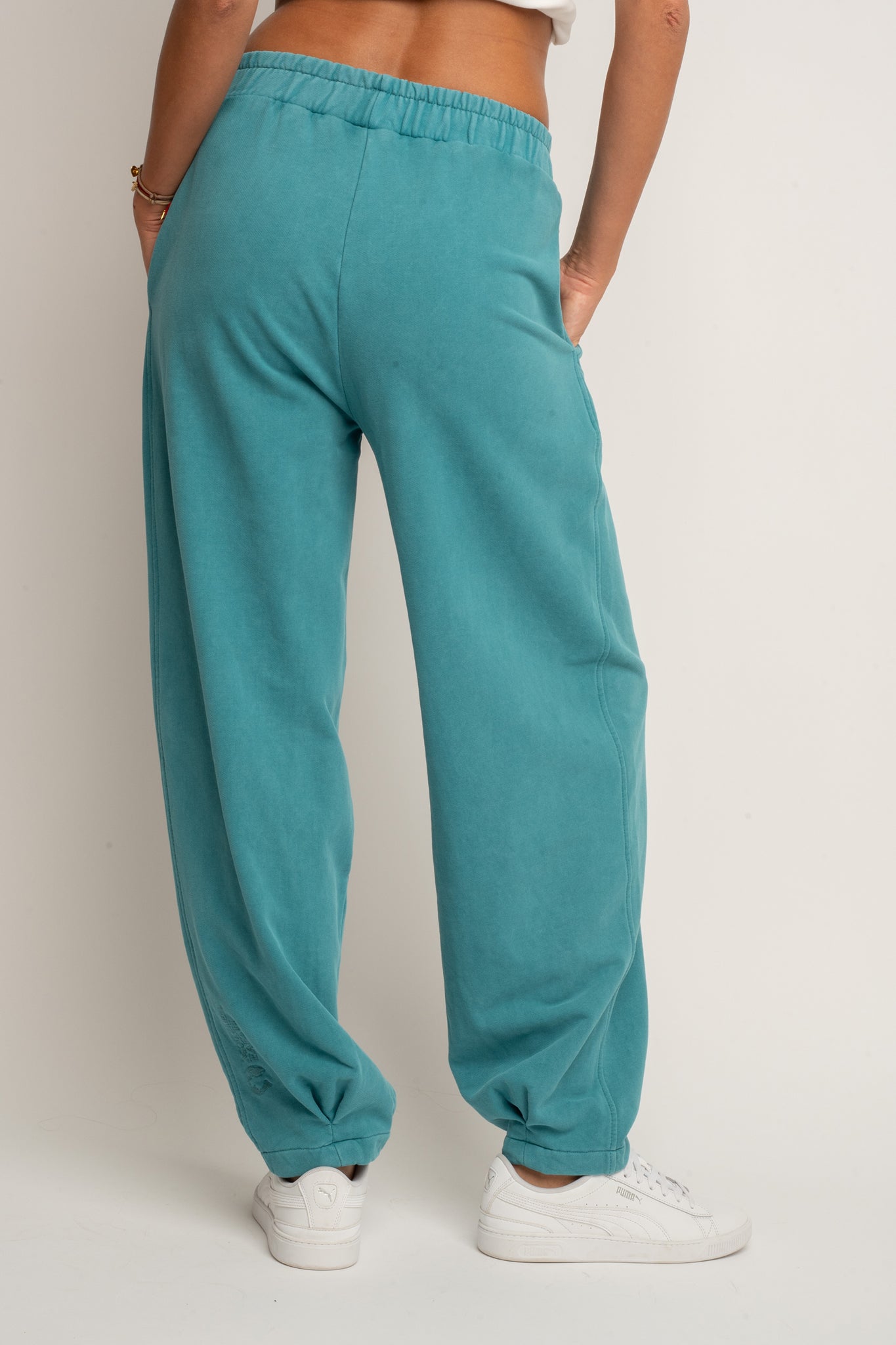 SPODNIE DRESOWE O KROJU BALLOON FIT Z EFEKTEM WASHED TURKUSOWE - RIBE TALL