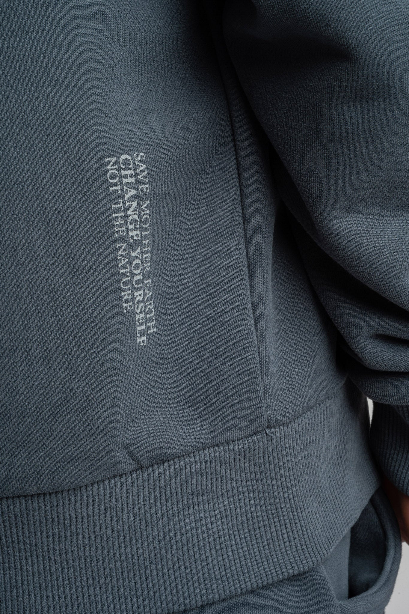 MĘSKA BLUZA Z KAPTUREM 2nd DROP GRAFITOWA- NASSAU