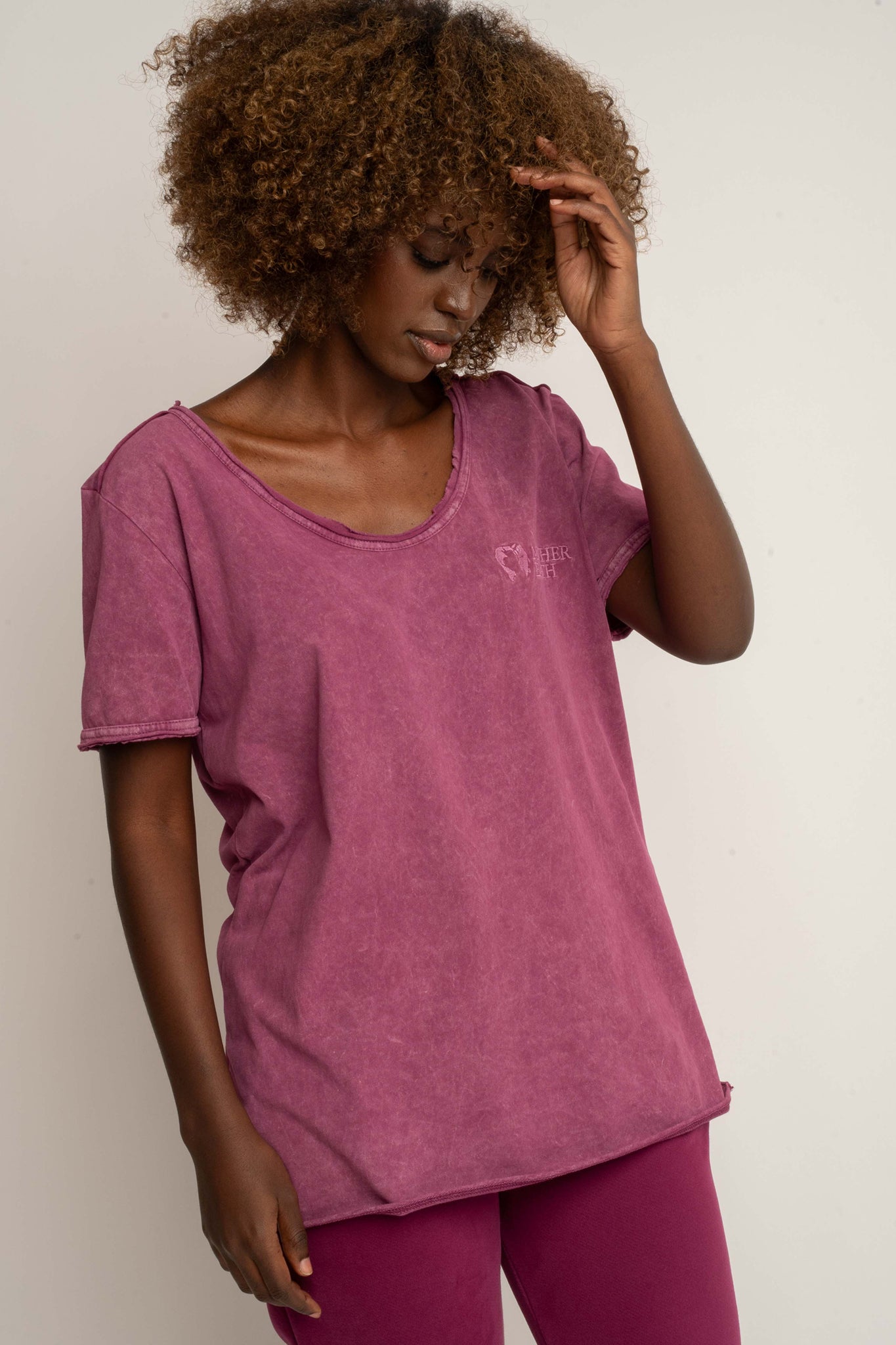 T-SHIRT Z EFEKTEM WASHED BURGUNDOWY - SEINE