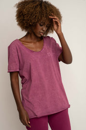 T-SHIRT Z EFEKTEM WASHED BURGUNDOWY - SEINE