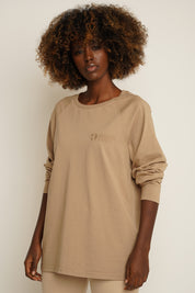 OVERSIZED LONGSLEEVE WITH A DELICATE WASHED EFFECT BEIGE - OBILATU