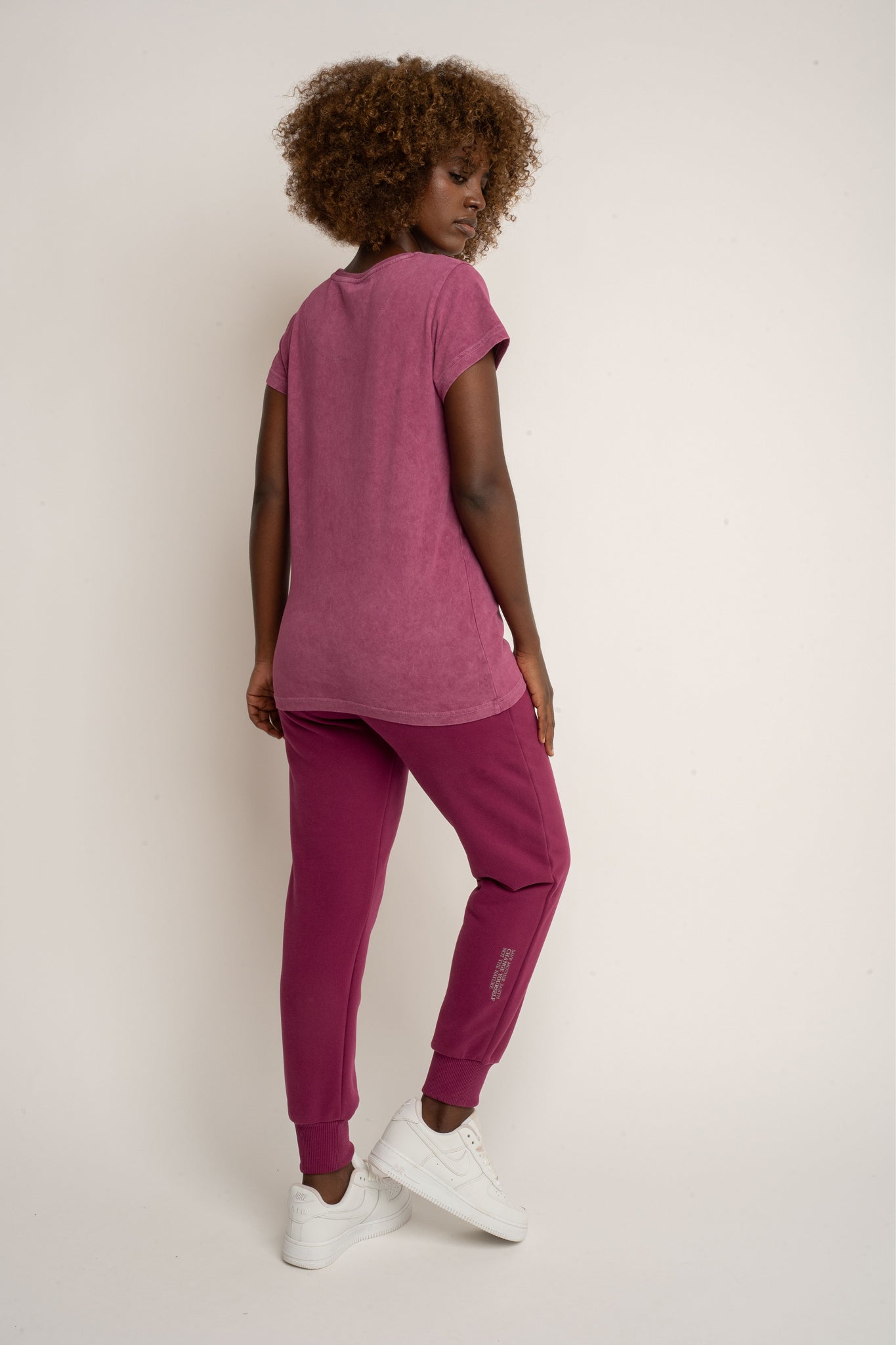 T-SHIRT Z EFEKTEM WASHED BURGUNDOWY - YUKON