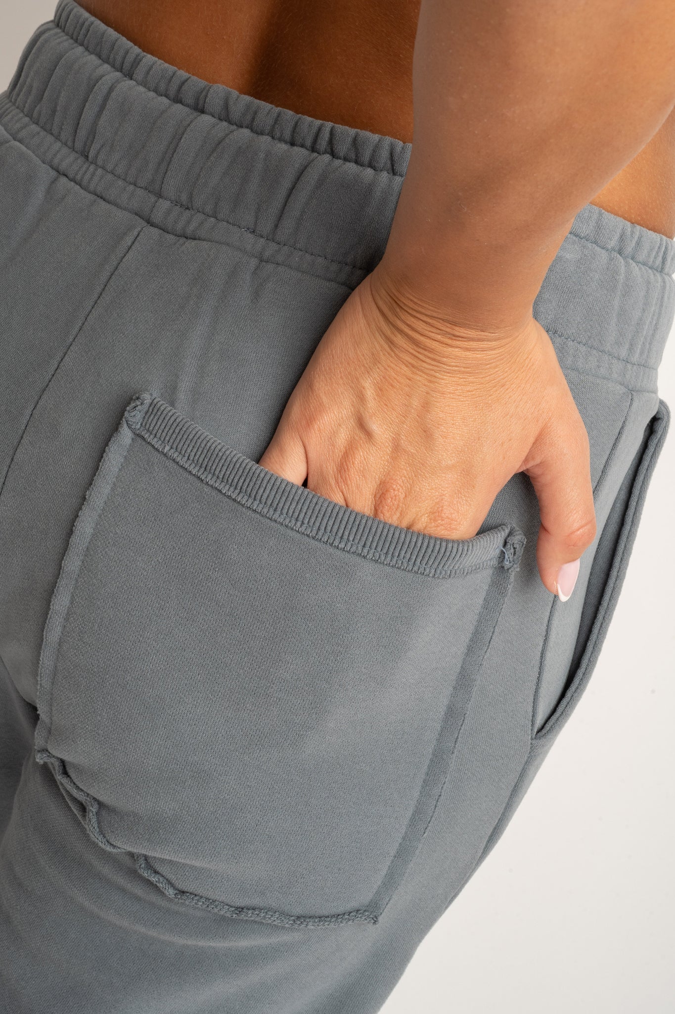 ANTHRACITE WASHED SWEATPANTS - LAHTI